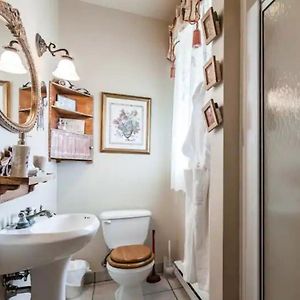 Queen Suite